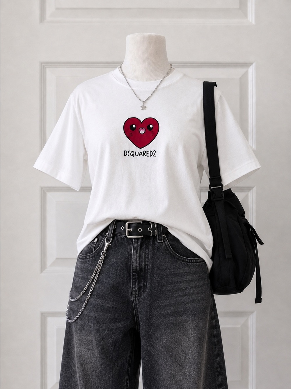 DSQUARED2 Kawaii Heart Graphic T-Shirt White XS NWT